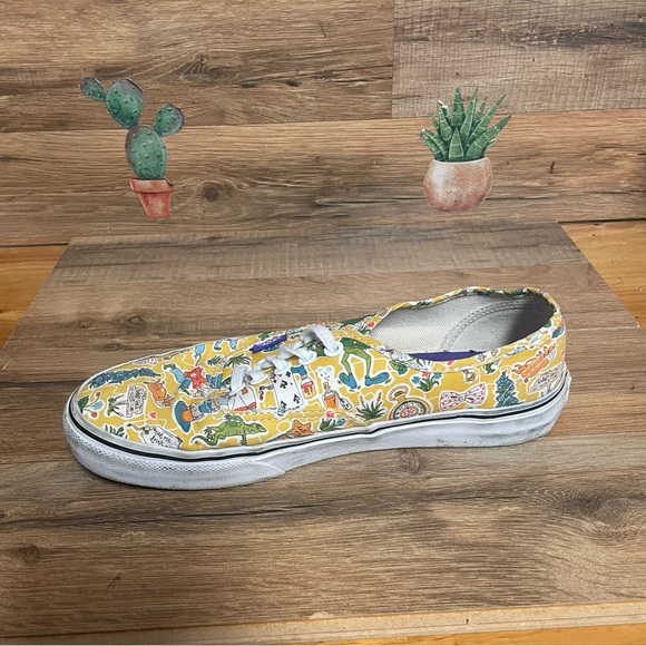Vans Liberty of London Alice in Wonderland sneakers women’s size 8.5 yellow - Picture 7 of 11